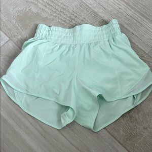 lululemon hotty hot shorts